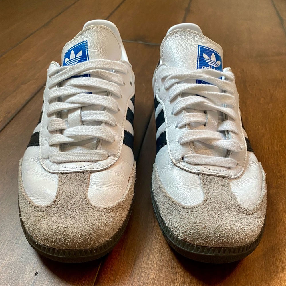 Adidas samba white with black stripes size 5.5US